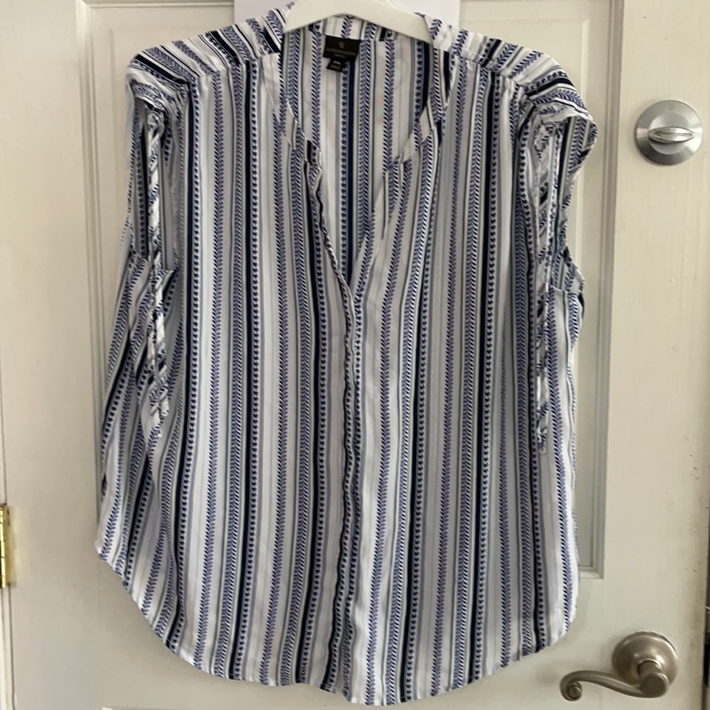 Women’s XL petite blouse
